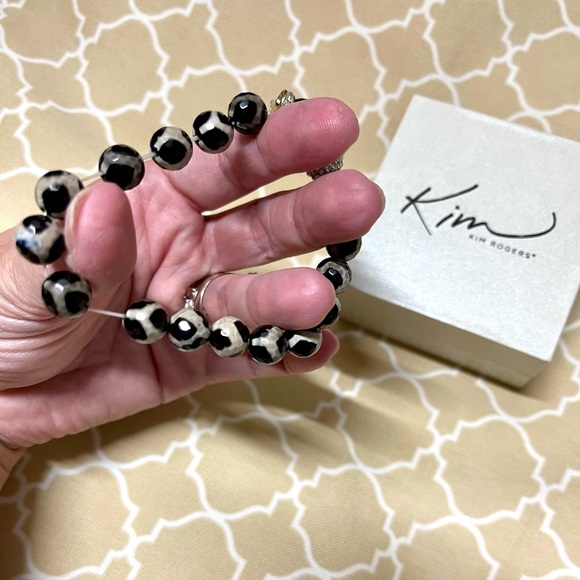 Kim Rogers Bracelet Boxed - Picture 6 of 8
